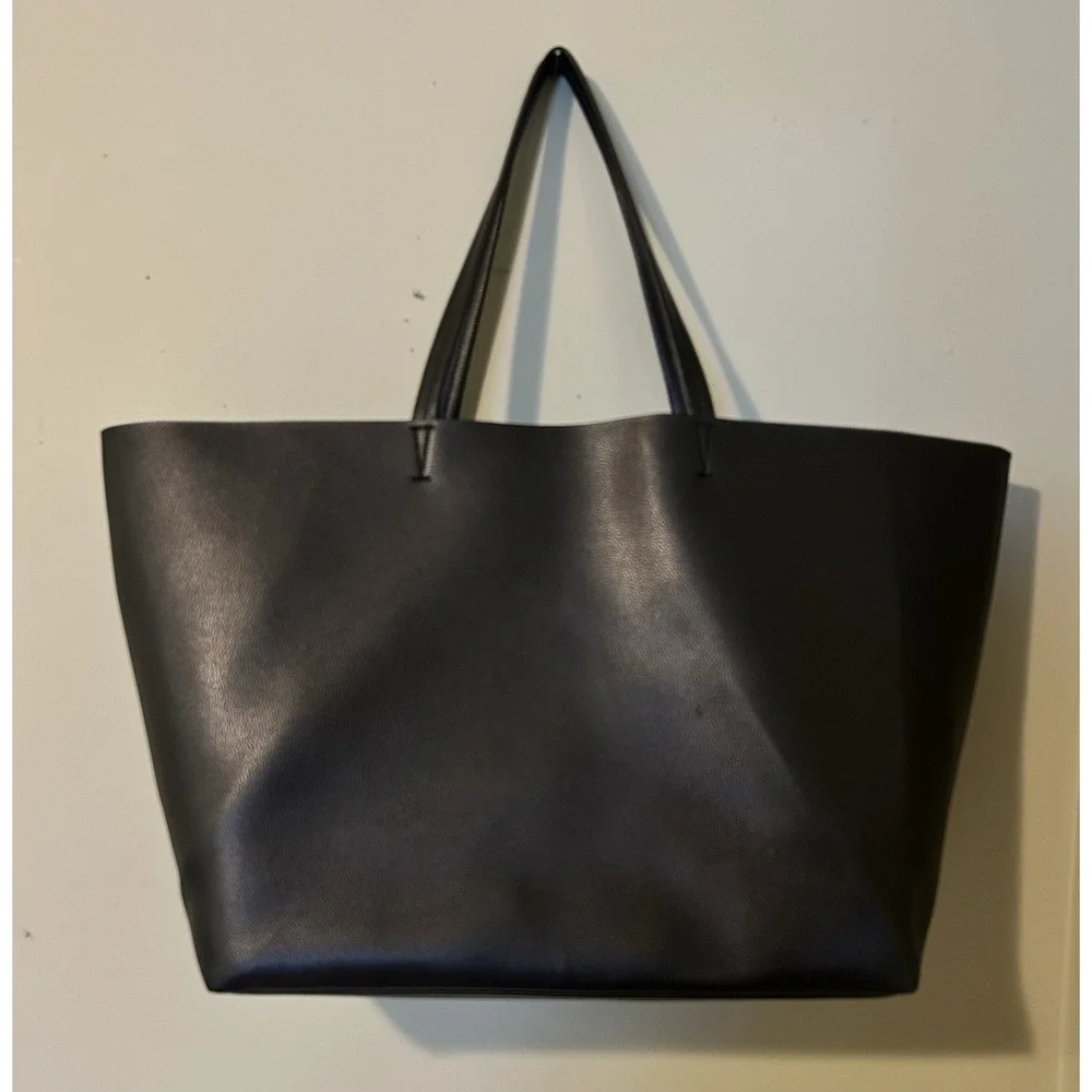 Victoria's Secret Black Pebbled Faux Leather Large‎ Tote Bag with Tinsel Tassel